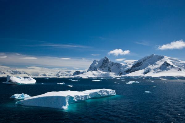 PARADISE BAY, ANTARCTICA